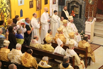 Фатіма: учасники Форуму мігрантів УГКЦ відвідали Літургію за участі єпископів Сх. Католицьких Церков